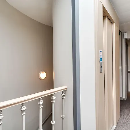 Kraft 4* Parigi