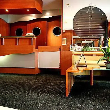 Kraft 4* Parigi